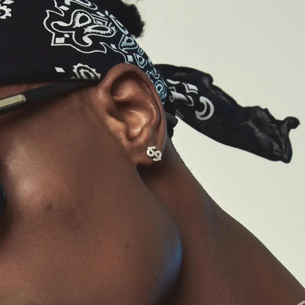 🆕 Dollar Sign Diamond Studded Earrings, 18K White Gold Hypoallergenic 🆕